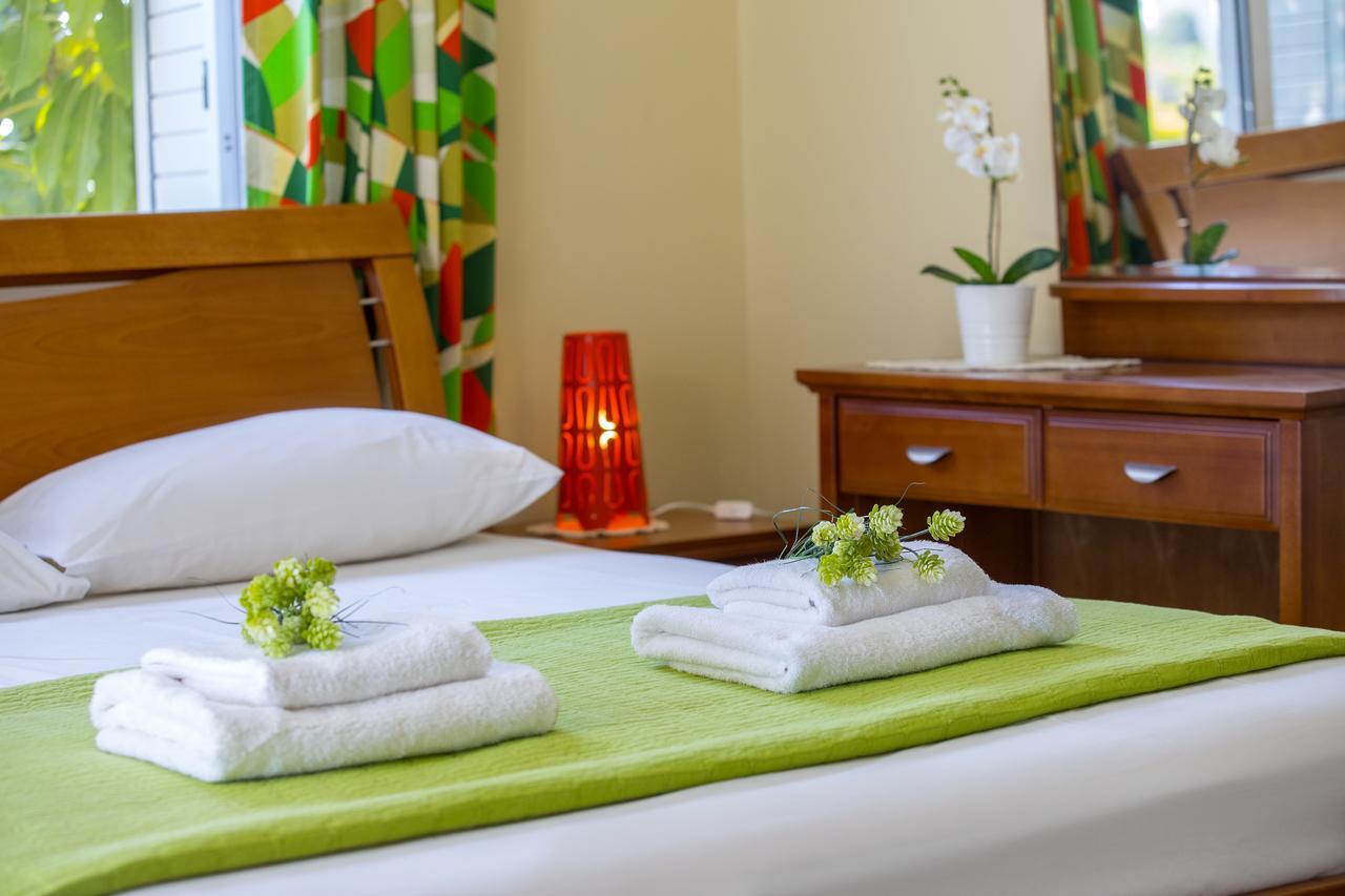 Ayia Napa Tropical Beach Villa Kültér fotó