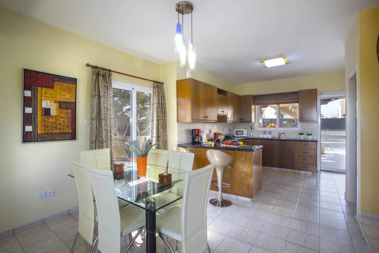Ayia Napa Tropical Beach Villa Kültér fotó