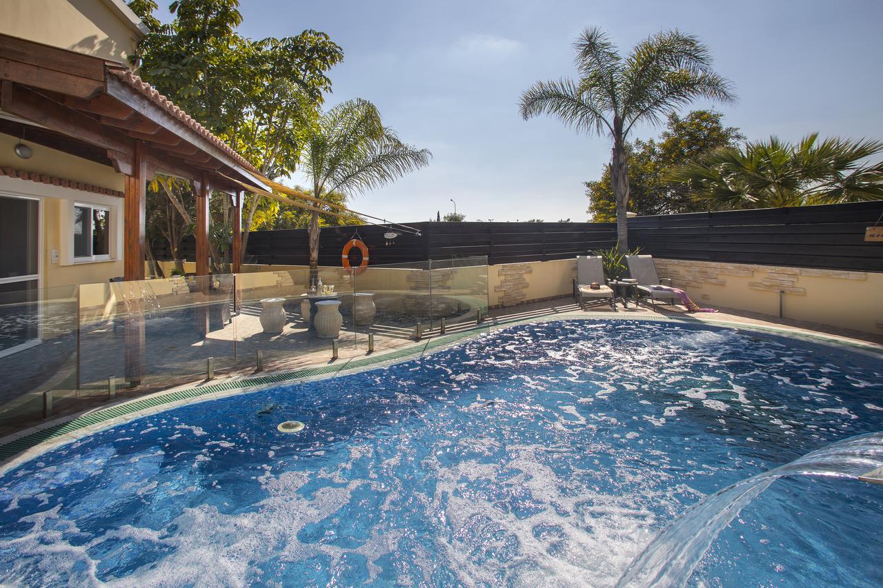 Ayia Napa Tropical Beach Villa Kültér fotó